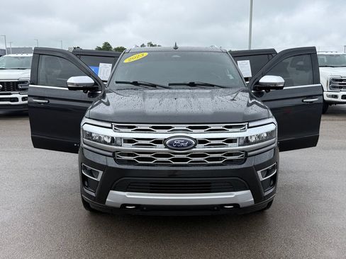 Used 2023 Ford Expedition Platinum AWD/4WD image 25