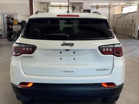 Used 2018 Jeep Compass Sport FWD image 7