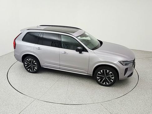 New 2026 Volvo XC90 B6 Ultra w/ Protection Package Premier image 15