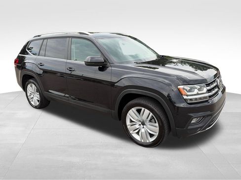 Used 2019 Volkswagen Atlas SE w/ Panoramic Sunroof Package FWD image 8