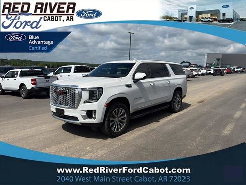 Used 2021 GMC Yukon XL Denali AWD/4WD image 1
