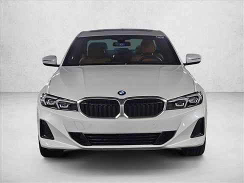 Certified 2025 BMW 330i Sedan w/ Convenience Package image 2