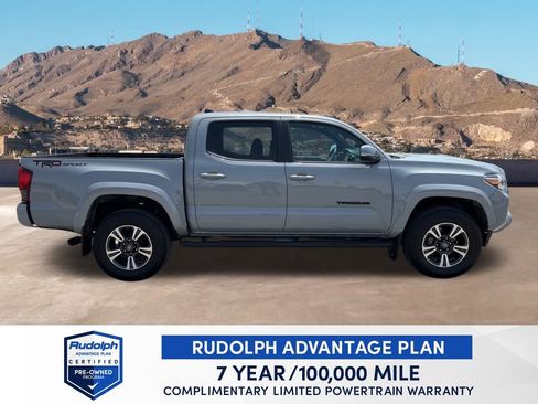 Used 2019 Toyota Tacoma TRD Sport image 7