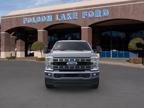 New 2025 Ford F250 XLT w/ FX4 Off-Road Package image 6