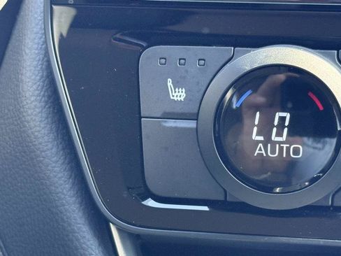 Used 2026 Toyota Grand Highlander FWD image 41