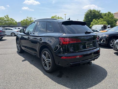Used 2024 Audi Q5 e Premium Plus w/ Premium Plus Package AWD/4WD image 3