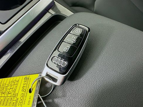 Used 2025 Audi Q7 3.0T Premium Plus w/ Premium Plus Package AWD/4WD image 30