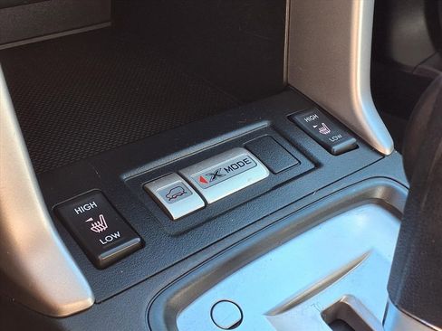 Used 2017 Subaru Forester 2.5i Premium image 14