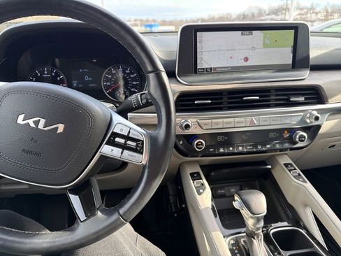 Certified 2022 Kia Telluride EX w/ EX Premium Package image 14