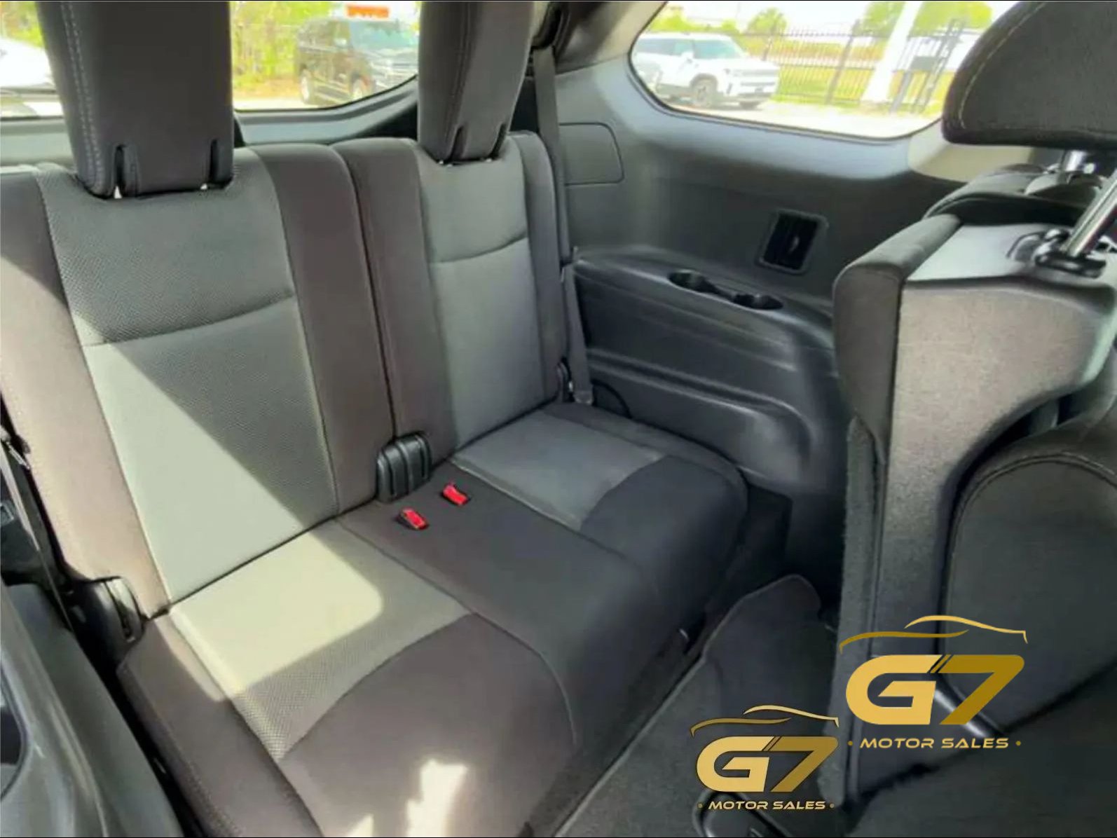 Used 2018 Nissan Pathfinder S FWD image 15