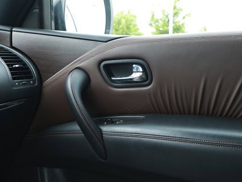 Used 2018 Nissan Armada Platinum w/ Captain Seat Package RWD image 32