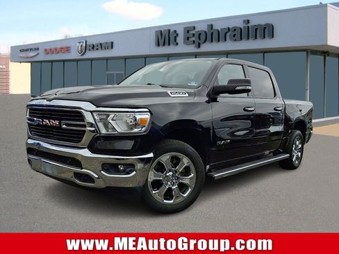 Used 2019 RAM 1500 Big Horn AWD/4WD image 1