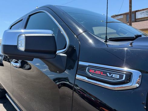Used 2021 GMC Sierra 1500 Denali w/ Denali Ultimate Package AWD/4WD image 14