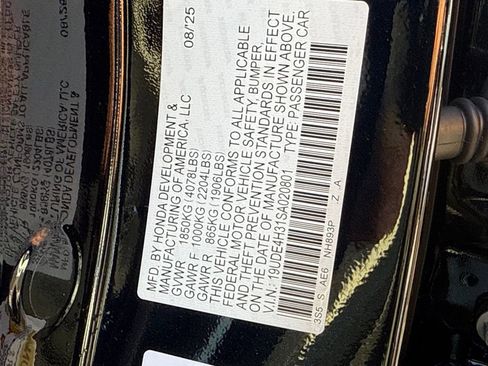 Certified 2025 Acura Integra A-Spec image 30