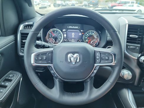 Used 2025 RAM 1500 Laramie image 19