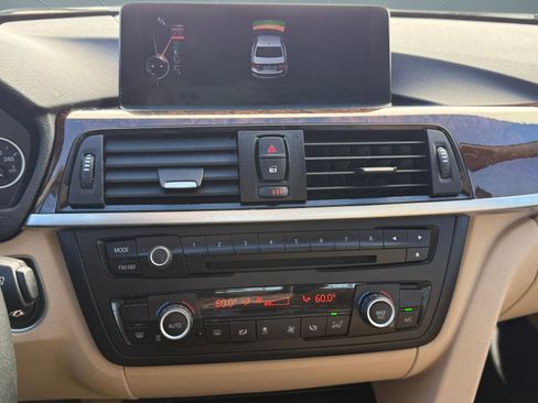 Used 2014 BMW 320i Sedan image 23