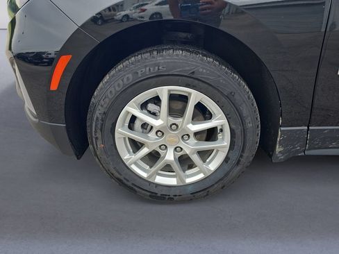 Used 2023 Chevrolet Equinox LT AWD/4WD image 11