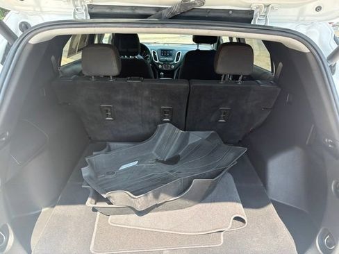 Used 2021 Chevrolet Equinox LT FWD image 36