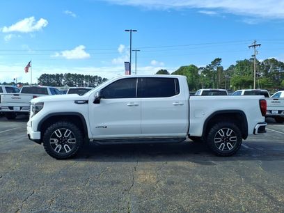 Used 2025 GMC Sierra 1500 AT4 w/ AT4 Premium Package