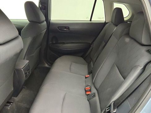 Used 2024 Toyota Corolla Cross LE FWD image 18
