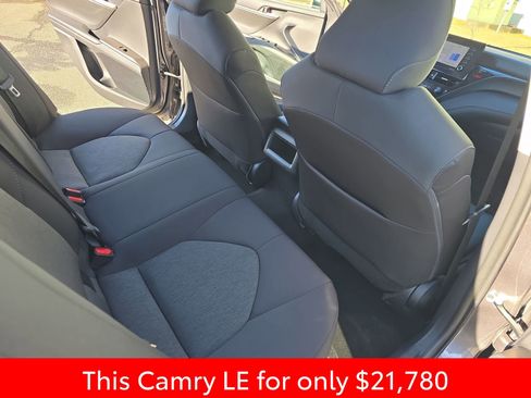 Used 2024 Toyota Camry LE image 17