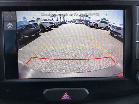 Used 2022 Kia Soul LX image 28