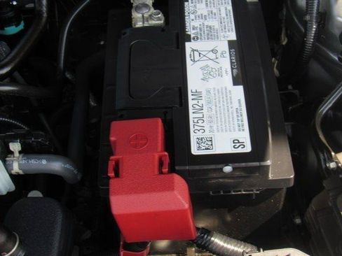 Used 2021 Toyota Camry LE FWD image 23
