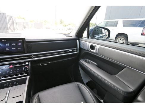 Certified 2026 Hyundai Santa Fe SEL FWD image 12