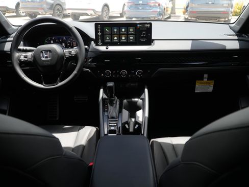 Used 2025 Honda Accord Sport image 21