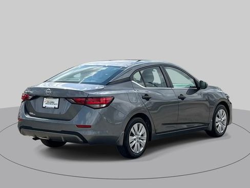 Used 2024 Nissan Sentra S FWD image 4