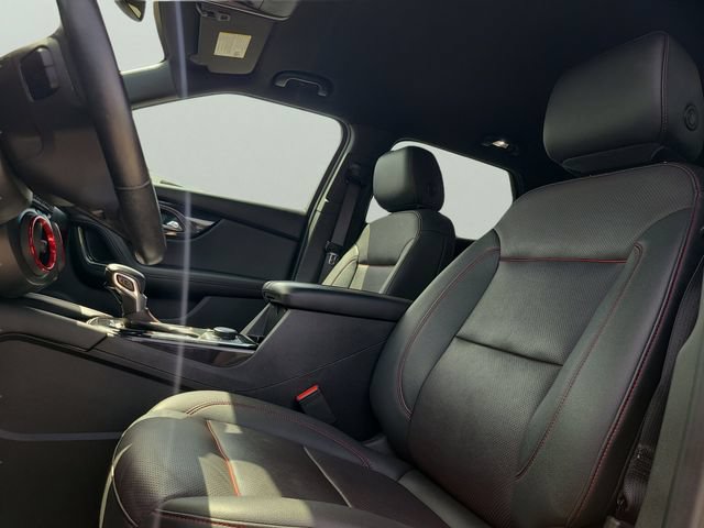 Used 2021 Chevrolet Blazer RS w/ Enhanced Convenience Package FWD image 25