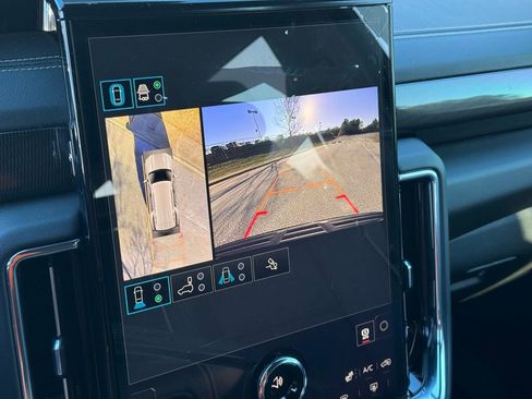 New 2026 GMC Yukon Elevation image 34