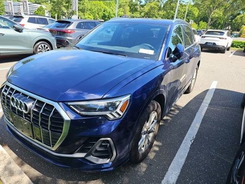 Used 2023 Audi Q3 2.0T Premium Plus AWD/4WD image 4