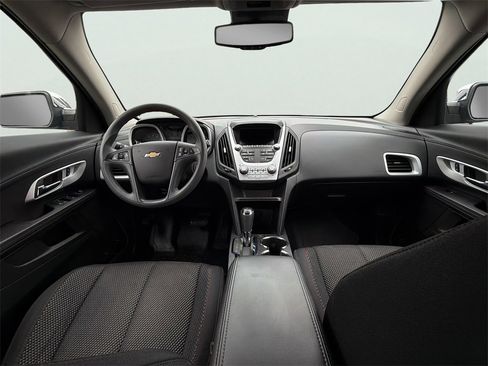 Used 2016 Chevrolet Equinox LS image 11