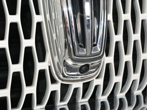 Used 2023 Lincoln Navigator L Reserve w/ Monochromatic Package image 61