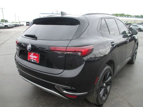 Used 2022 Buick Envision Essence w/ Sport Touring Package FWD image 6