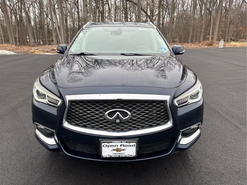 Used 2020 INFINITI QX60 Luxe w/ Essential Package image 2