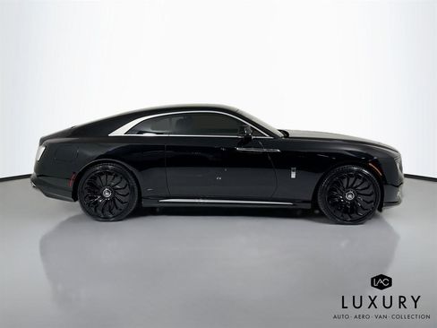 Used 2024 Rolls-Royce Spectre w/ Spectre Launch Package image 5