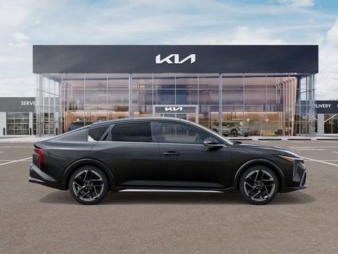 New 2026 Kia K4 GT-Line image 7