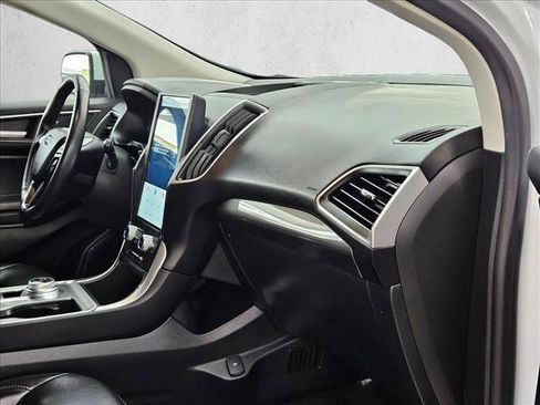 Used 2023 Ford Edge SEL AWD/4WD image 18