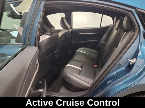 Used 2025 Toyota Camry SE FWD image 10