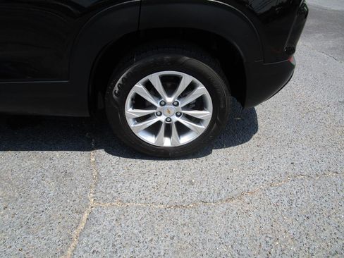Used 2021 Chevrolet TrailBlazer LS FWD image 20