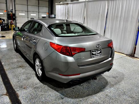 Used 2013 Kia Optima LX FWD image 4