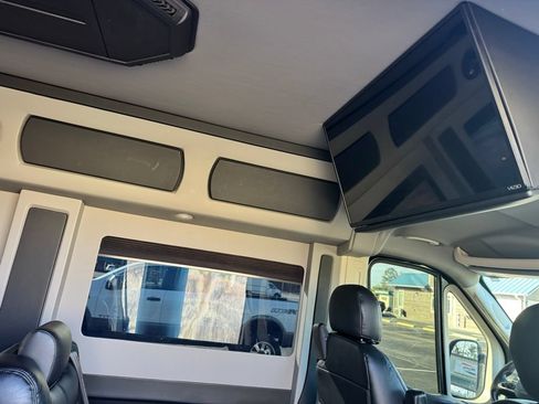 Used 2022 RAM ProMaster 3500 w/ RV Ready Prep Package FWD image 9