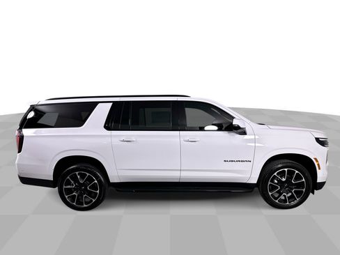 New 2026 Chevrolet Suburban RST w/ Comfort Package image 45