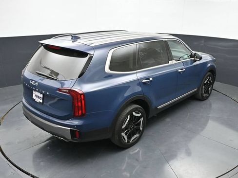 Used 2025 Kia Telluride S FWD image 37