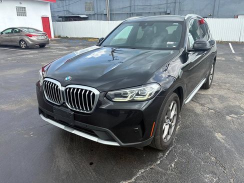 Used 2022 BMW X3 xDrive30i AWD/4WD image 2