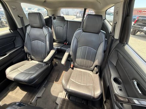 Used 2016 Chevrolet Traverse LTZ AWD/4WD image 20