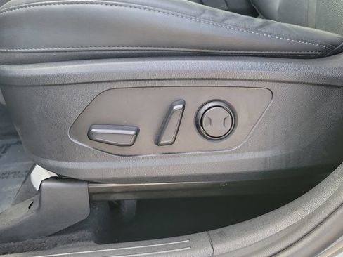 Used 2023 Kia Sorento S w/ Panoramic Sunroof Package FWD image 15