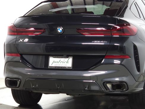 Used 2026 BMW X6 xDrive40i AWD/4WD image 9